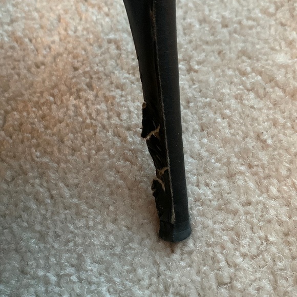 Burberry Black Leather Peep Toe Front Zip Booties Size 41 - Picture 2 of 6